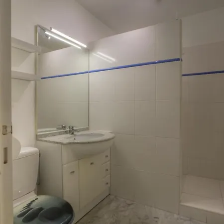 Les Lauriers Private * Antibes